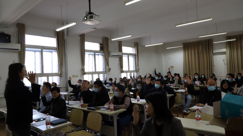 304am永利集团官网第五届教职工代表大会第六次会议顺利召开-3.jpg